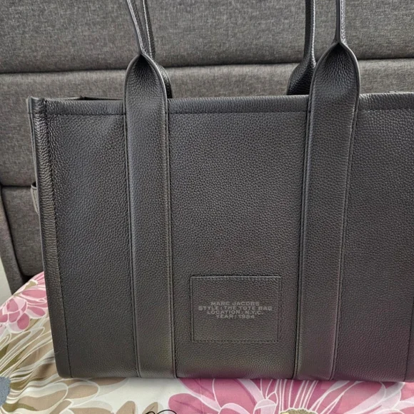 Marc Jacobs Black Tote Bag